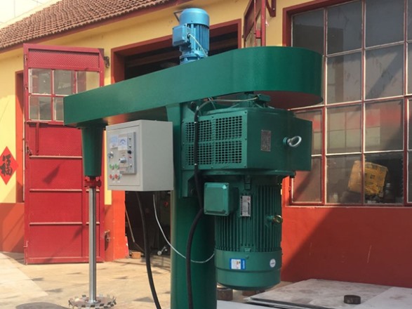 分散機